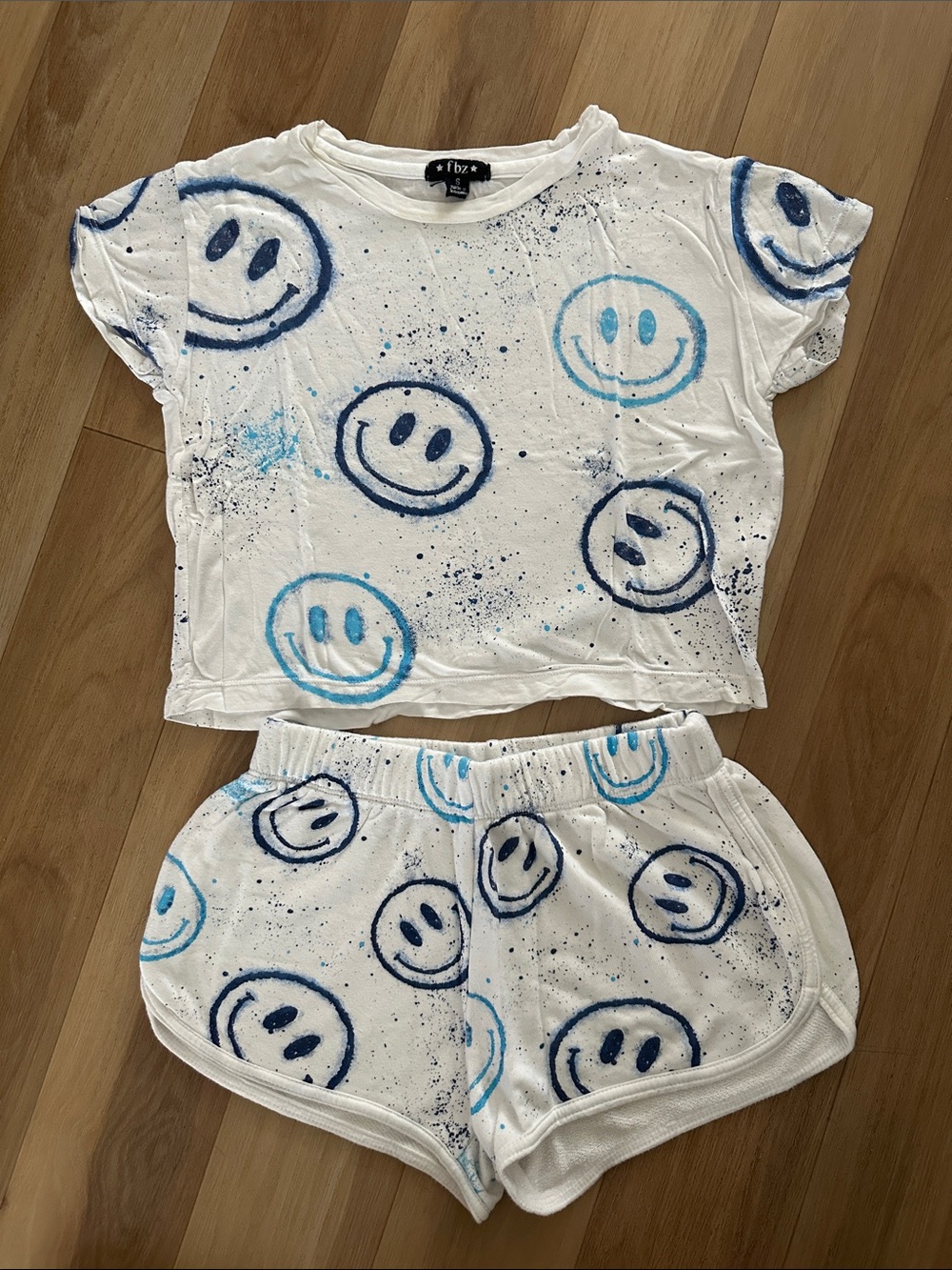Flowers By Zoe Happy Face T-Shirt & Shorts Set